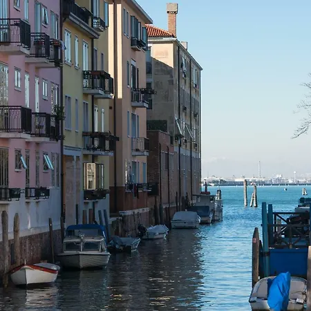 Art Painting Apartment With Canal View Venedig Exterior foto