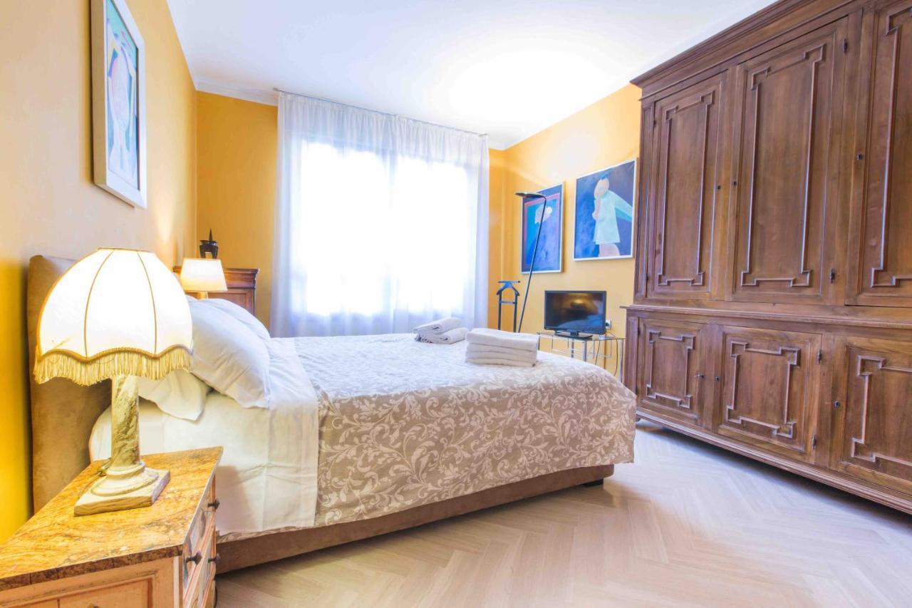 Apartment Art Painting With Canal View Venedig